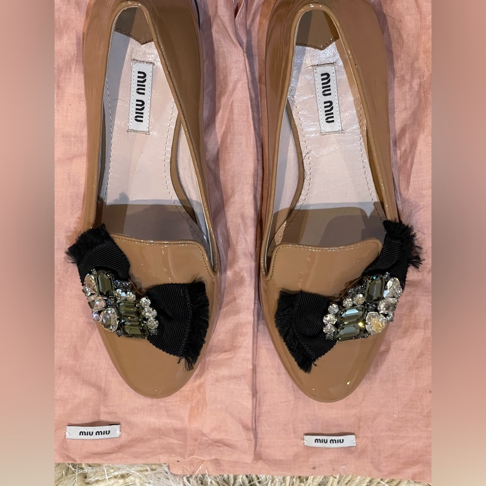 Miu miu shiny flats